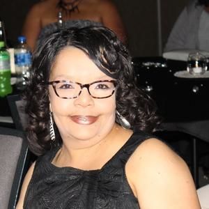 Meet your Posher, Beverly